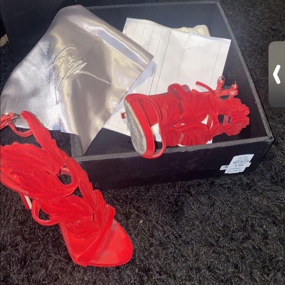 GIUSEPPE ZANOTTI - Picture 1 of 3